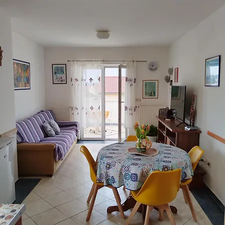 Ljudmila Apartment