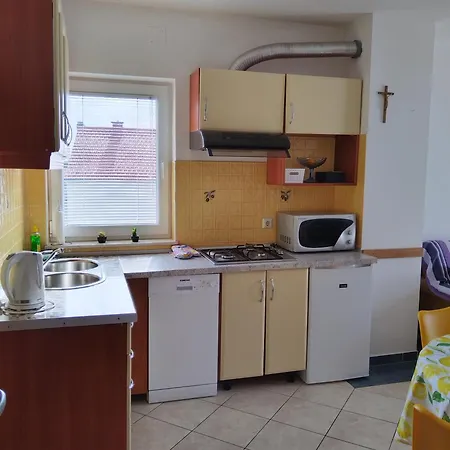 Apartamento Ljudmila *