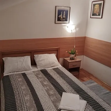 Ljudmila Apartment