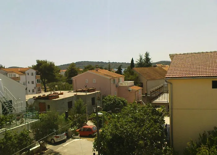 Ljudmila Διαμέρισμα *